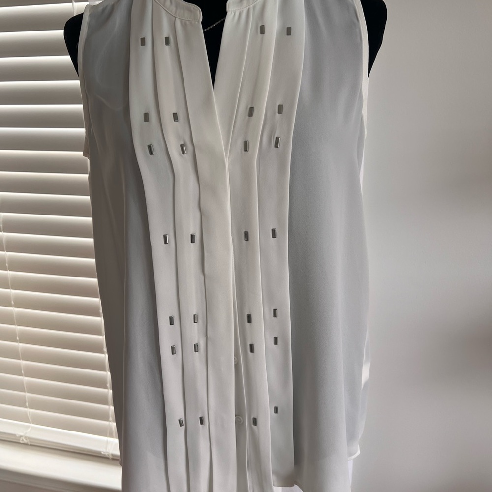 Chaus White Sleeveless Blouse with Embellishments